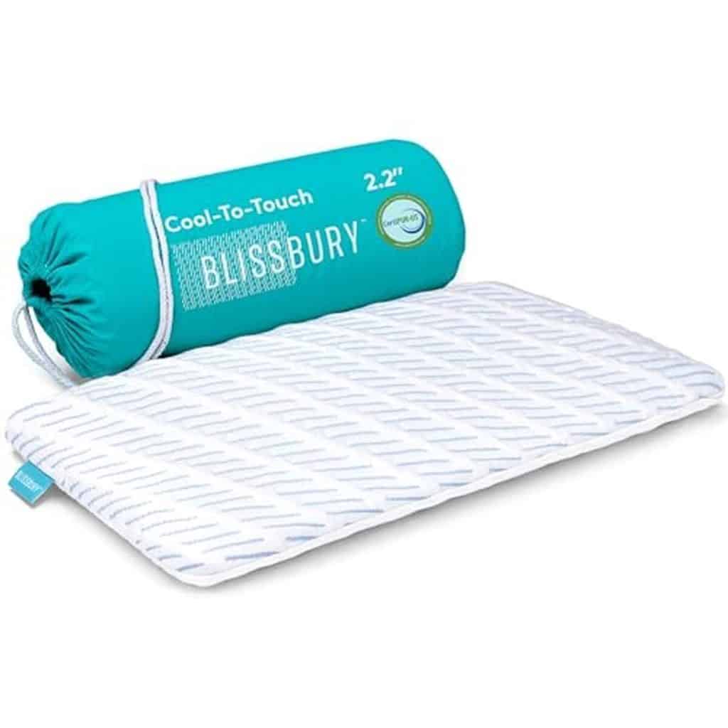 Test de l'oreiller plat Blissbury pour un sommeil sur le ventre optimal
